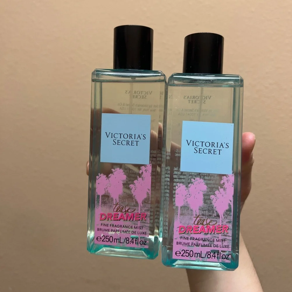NEW Victoria’s Secret Tease Dreamer Mist X2